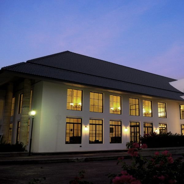 東方之星球場 Eastern Star Golf