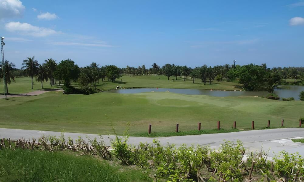Golf @ Crystal Bay