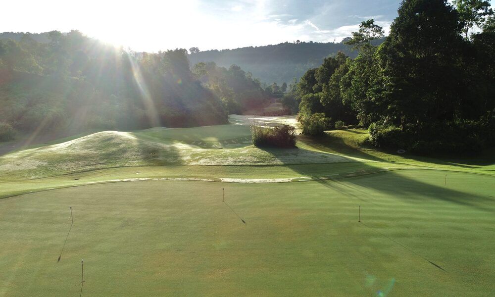 Red Mountain Golf 紅山球場
